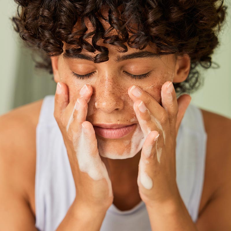 Weleda Zarter Reinigungsschaum 150 ml Schaum